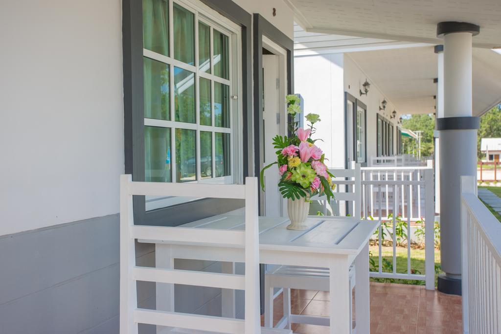 Suksompong Resort Khao Lak Dış mekan fotoğraf