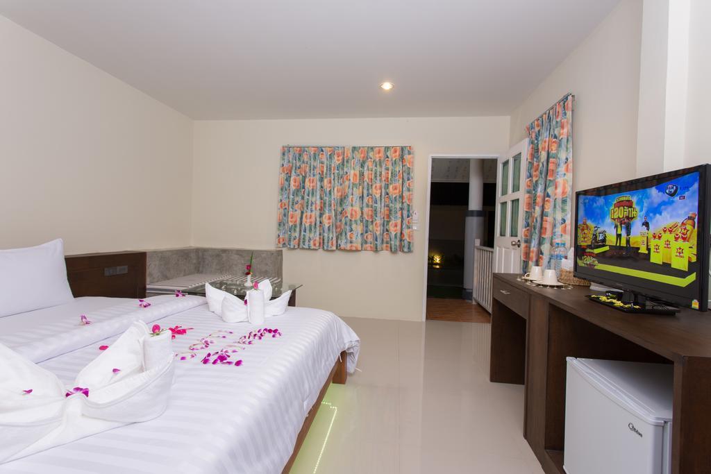 Suksompong Resort Khao Lak Dış mekan fotoğraf